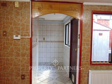 Se vende linda y luminosa casa por sector Capitán Guillermos