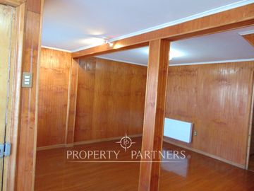 Se vende linda y luminosa casa por sector Capitán Guillermos
