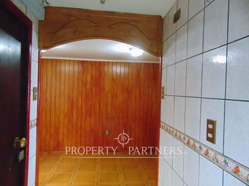 Se vende linda y luminosa casa por sector Capitán Guillermos