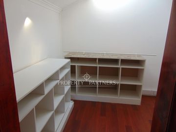 Se vende linda y luminosa casa por sector Capitán Guillermos