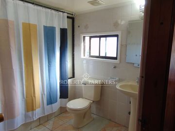 Se vende linda y luminosa casa por sector Capitán Guillermos