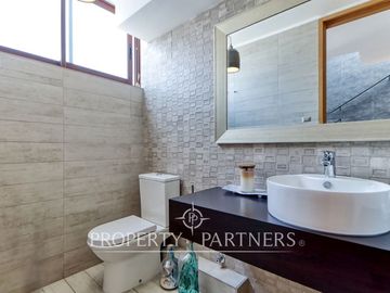 Espectacular Penthouse con inmejorable vista en Jardines del Sur
