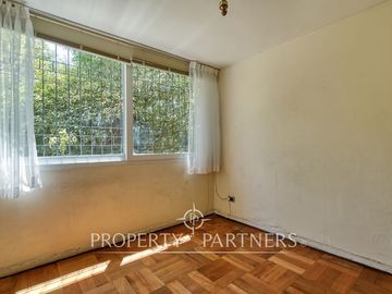 Cómodo departamento de 3 dormitorios, 2 baños y a pasos del metro Hernando de Magallanes.