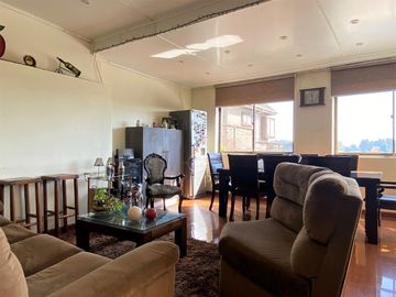 Casa en Lomas de San Andrés a pasos de colegios y clínicas
