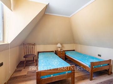 Linda Casa en Venta en Condominio en Avda. Cisternas
