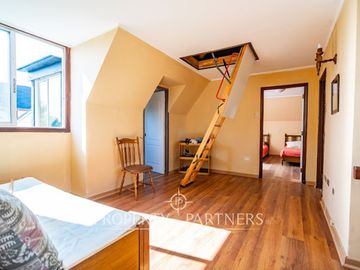 Linda Casa en Venta en Condominio en Avda. Cisternas
