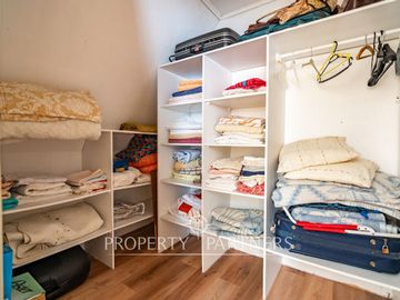 Linda Casa en Venta en Condominio en Avda. Cisternas