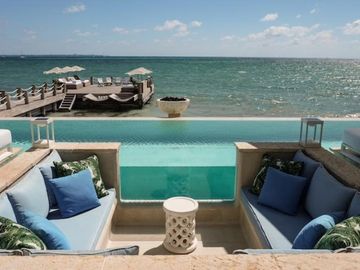 CASA EN VENTA FRENTE A LA PLAYA DE LUJO EN CANCUN 6 RECAMARAS COLDWELL BANKER