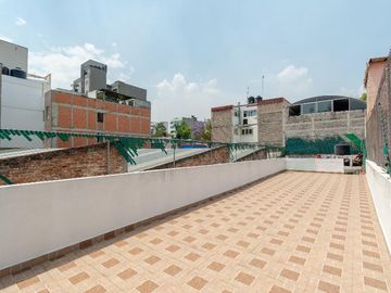 Casa para oficinas o para inversión