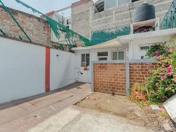 Casa para oficinas o para inversión
