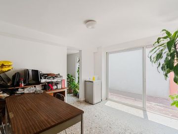 Casa para oficinas o para inversión