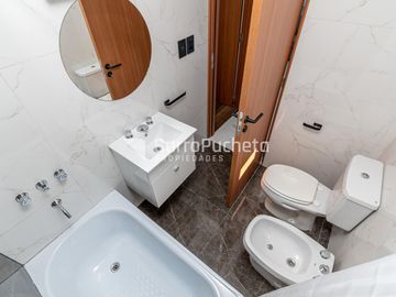Venta departamento 2 ambientes en Lomas del Mirador ( 1º C)