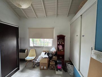 Departamento PH tres ambientes con cochera en Venta en Bernal