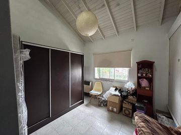 Departamento PH tres ambientes con cochera en Venta en Bernal