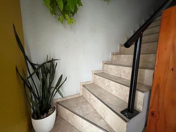 Departamento PH tres ambientes con cochera en Venta en Bernal