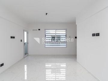 Venta departamento 3 ambientes en Lomas del Mirador