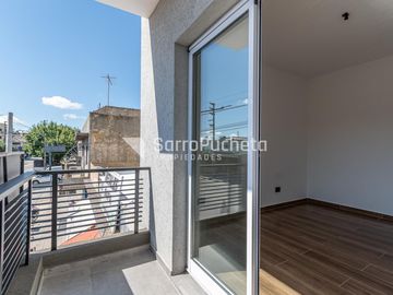 Venta departamento 3 ambientes en Lomas del Mirador