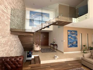 Casa en renta desde $70mil | INCREIBLE CASA AMUEBLADA EN CLUB DE GOLF