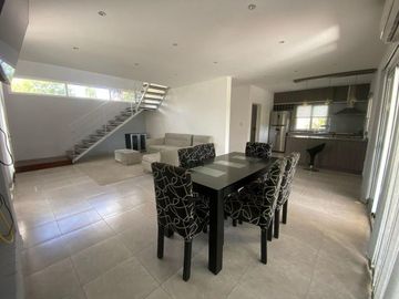 Venta Casa 4 ambientes con Pileta y Jardin en La Horqueta de Echeverria