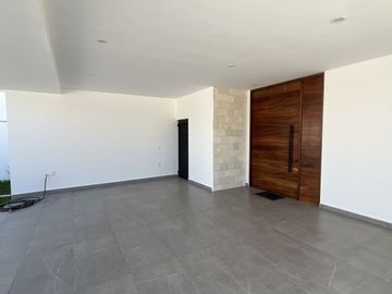 CASA EN VENTA GRAND PEDREGAL BERRIOZABAL