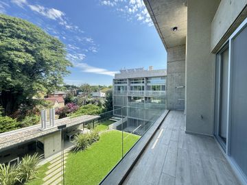 Venta - Departamento de dos dormitorios con balcón y amenities en Condominios Bagua, Funes
