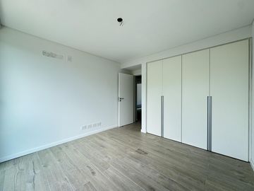 Venta - Departamento de dos dormitorios con balcón y amenities en Condominios Bagua, Funes