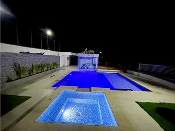 Casa en km 29 condominio Paraiso El Vergel vía Cali a Buenaventura