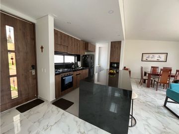 Hermosa casa nueva de UN PISO esquinera en Fagua Chía