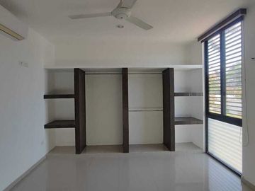 OPORTUNIDAD! VENTA DE TOWNHOUSE EN PRIVADA EN LA COL MAYA, ALTABRISA