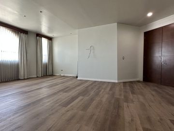 Casa de 6 recámaras en fracc. Chapultepec Californias, Tijuana