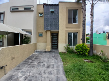 Casa en Venta en Villas de Zapopan