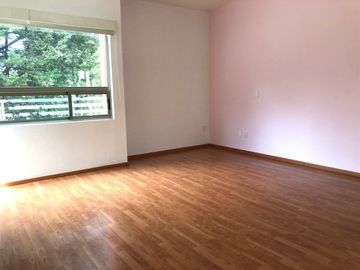 CASA EN VENTA, CONDADO DE SAYAVEDRA, VIGILANCIA Y JARDÍN.