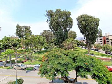 ¡SE ALQUILA LINDO DPTO FRENTE A PARQUE EN SAN BORJA!