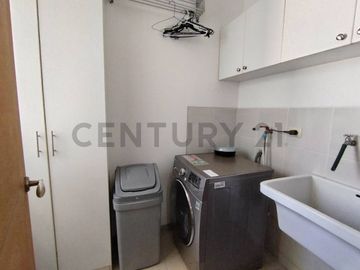 DEPARTAMENTO AMOBLADO EN ALQUILER - BARRIO MÉDICO
