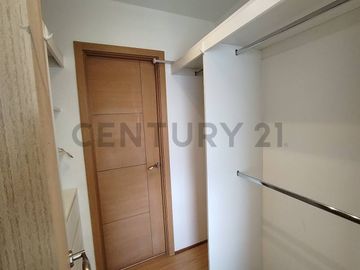 DEPARTAMENTO AMOBLADO EN ALQUILER - BARRIO MÉDICO