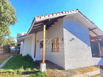 Vende Espectacular Casa en barrio residencial Concón