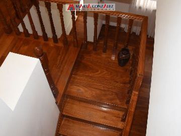 Casa  en Venta Villa Sarmiento / Moron (A120 3735)