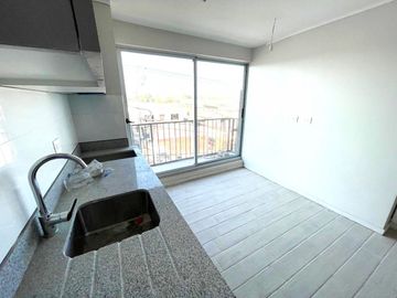 VENTA Departamentos Nuevos 2D2B con terraza, Metro Conchalí