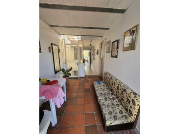 CASA EN VENTA EN EL POPULAR NORTE DE CALI
