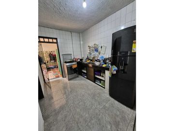 CASA EN VENTA EN EL POPULAR NORTE DE CALI