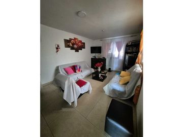 CASA EN VENTA EN EL POPULAR NORTE DE CALI