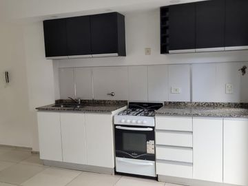 VENTA 2 Dorm APTO CREDITO  Pileta PH De las carretas 8245