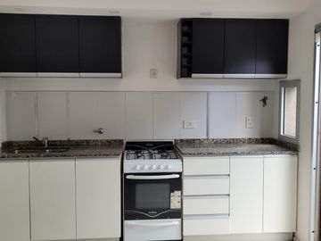 VENTA 2 Dorm APTO CREDITO  Pileta PH De las carretas 8245
