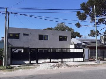 VENTA 2 Dorm APTO CREDITO  Pileta PH De las carretas 8245
