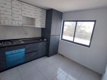 103M2, 4 DORMITORIOS, 2 BAÑOS, ESTACIONAMIENTO