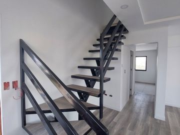 103M2, 4 DORMITORIOS, 2 BAÑOS, ESTACIONAMIENTO