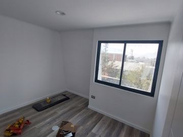 103M2, 4 DORMITORIOS, 2 BAÑOS, ESTACIONAMIENTO