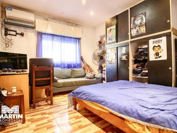 Casa en venta en Martinez 3 dormitorios /1 suite, jardín y cochera. Cerca Plaza.