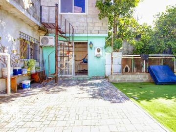 Casa en venta en Martinez 3 dormitorios /1 suite, jardín y cochera. Cerca Plaza.
