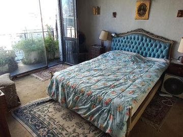 RECOLETA piso 3 ambientes con dependencia, piso alto, 205 m2-  A RECICLAR